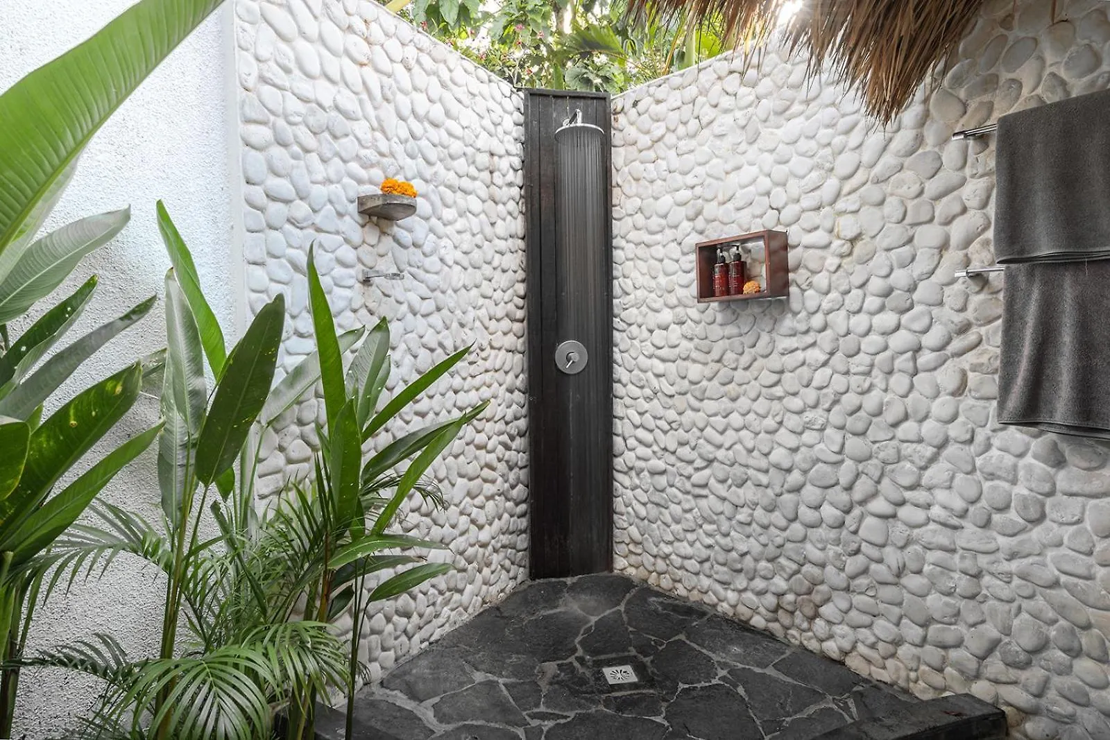Oasis Bungalows Uluwatu
